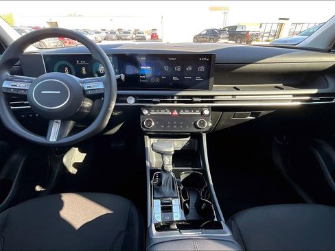 Used 2025 Hyundai Tucson SEL image 18