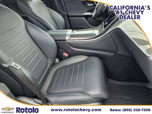 Used 2025 Mercedes-Benz GLC 43 AMG 4MATIC image 16