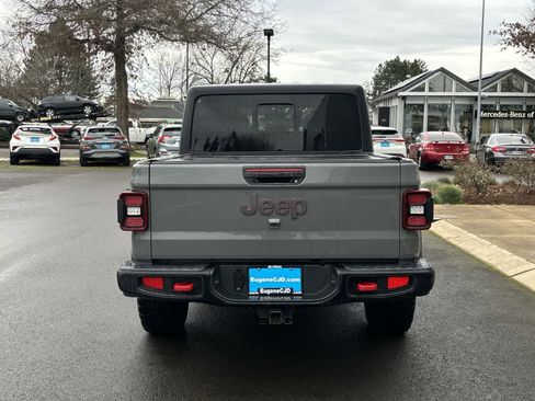 Used 2021 Jeep Gladiator Rubicon image 4