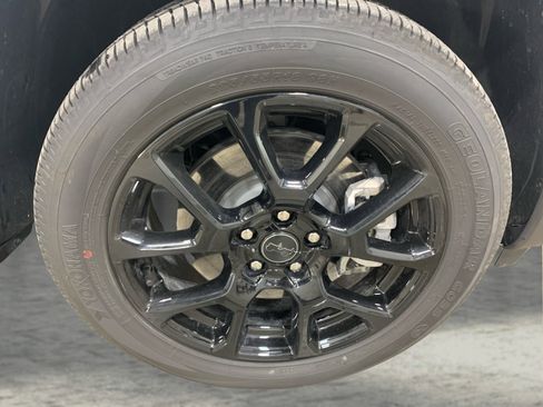 New 2026 Jeep Compass Latitude AWD/4WD image 20