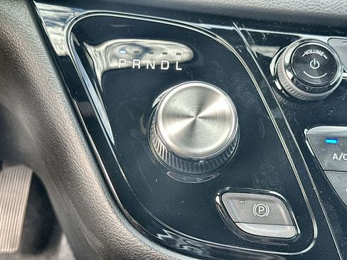 New 2026 Chrysler Voyager LX image 21