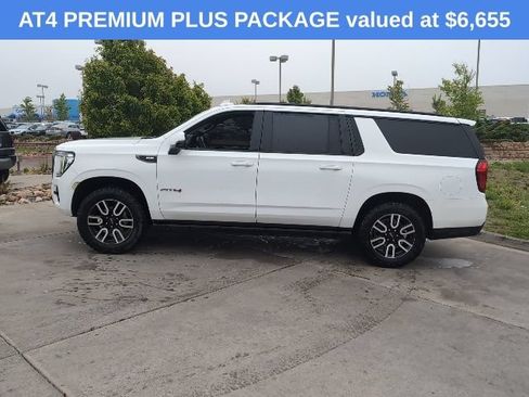 Used 2023 GMC Yukon XL AT4 w/ AT4 Premium Plus Package AWD/4WD image 4