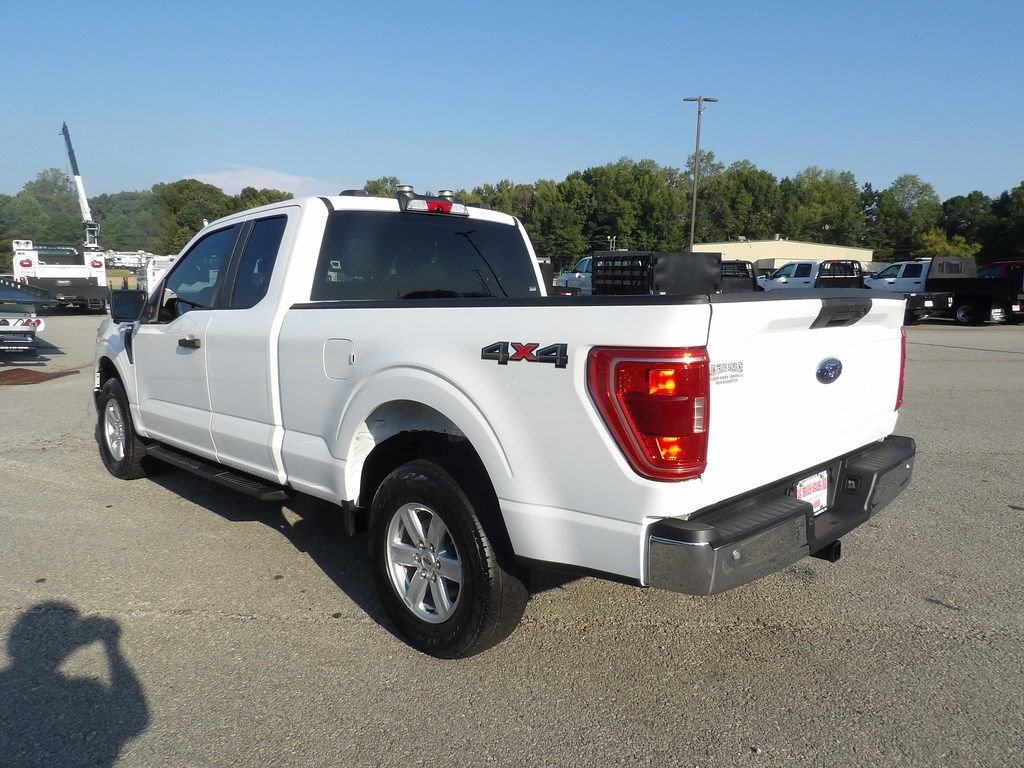 Used 2022 Ford F150 XL w/ Equipment Group 101A High AWD/4WD image 4