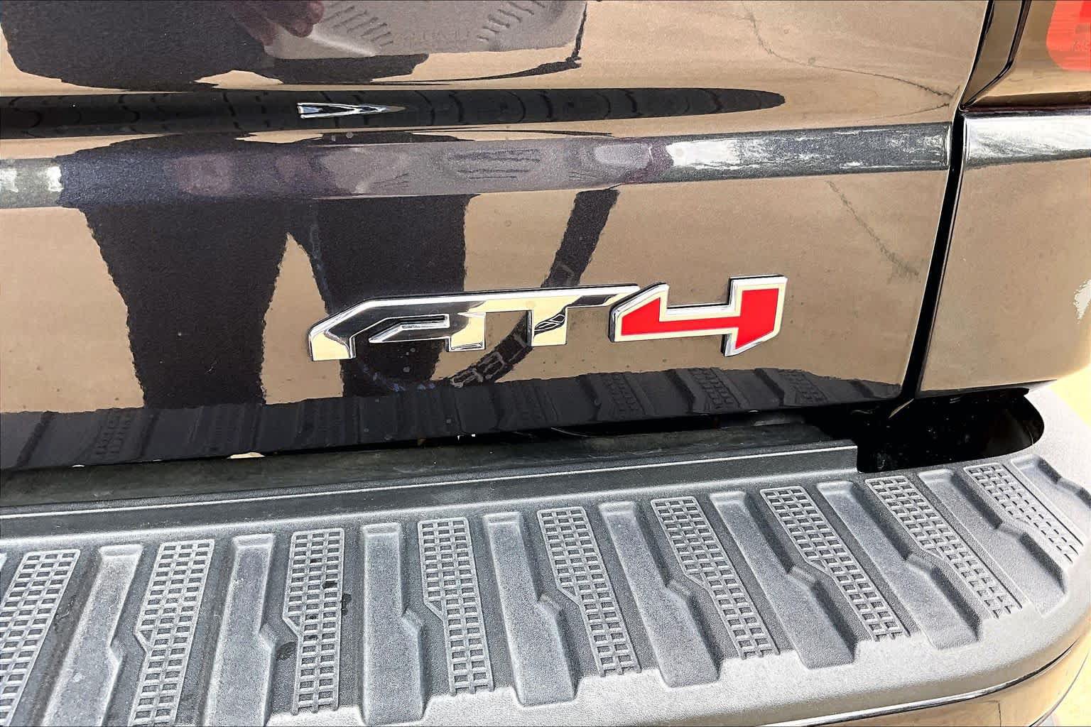 Used 2022 GMC Sierra 1500 AT4 w/ AT4 Premium Package AWD/4WD image 10
