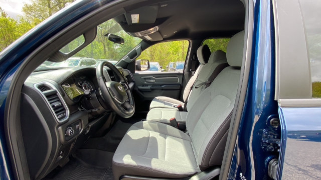 Used 2022 RAM 1500 Big Horn AWD/4WD image 30