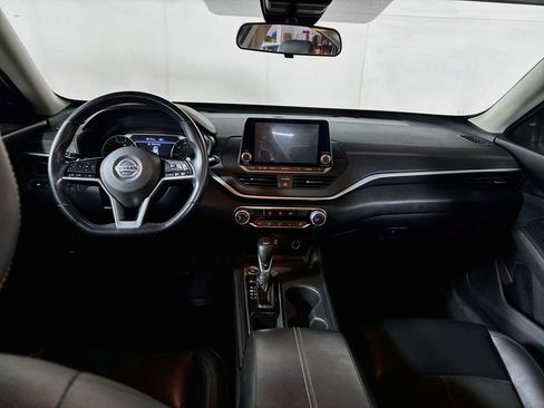 Used 2020 Nissan Altima 2.5 SR FWD image 12