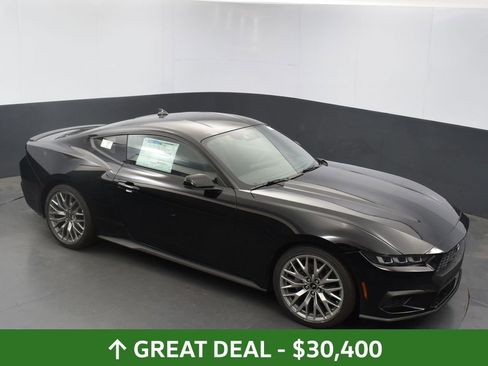 Used 2024 Ford Mustang Premium image 38