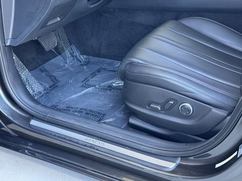 Used 2022 Genesis G80 2.5T image 25