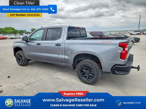 Used 2021 Chevrolet Silverado 1500 LT Trail Boss w/ Convenience Package II AWD/4WD image 3