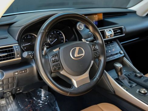 Used 2018 Lexus IS 300 AWD w/ Premium Package image 21