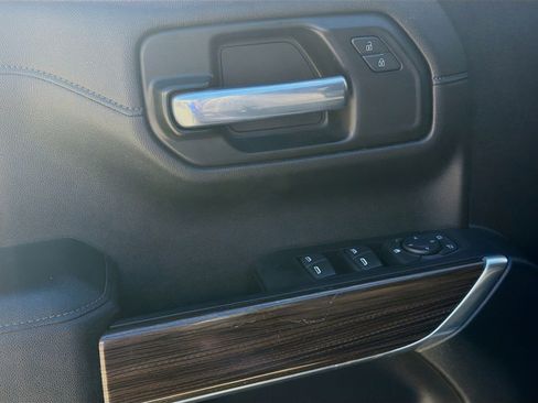 Used 2021 Chevrolet Silverado 1500 RST w/ Z71 Off-Road Package AWD/4WD image 16