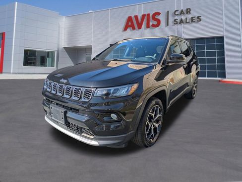 Used 2025 Jeep Compass Limited AWD/4WD image 1
