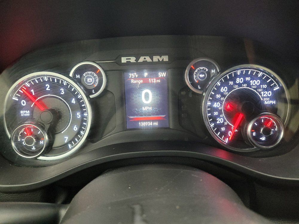 Used 2022 RAM 1500 Big Horn AWD/4WD image 23