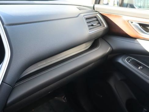 Used 2024 Subaru Ascent Touring w/ Popular Package #2 AWD/4WD image 36