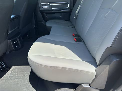 Used 2020 RAM 3500 Big Horn AWD/4WD image 28