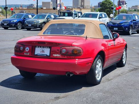 Used 1993 MAZDA MX-5 Miata Limited Edition RWD image 8