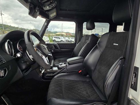 Used 2018 Mercedes-Benz G 550 Squared image 20