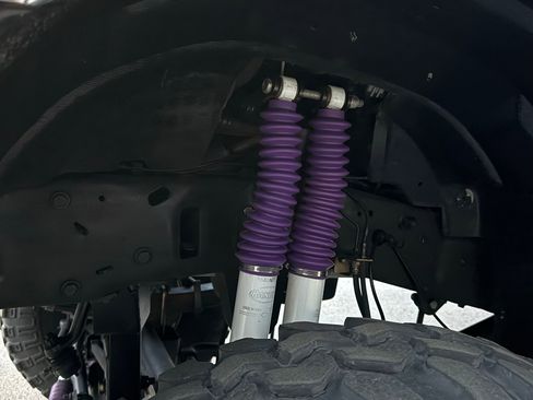 Used 1999 Ford F350 4x4 Crew Cab DRW Super Duty image 11