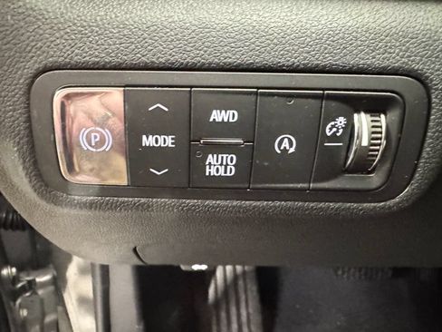 New 2026 GMC Terrain Elevation AWD/4WD image 17