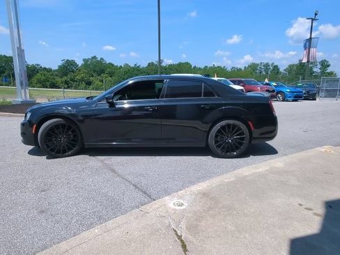 Certified 2023 Chrysler 300 S RWD image 27