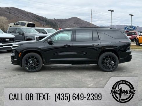 New 2026 Chevrolet Traverse RS image 2