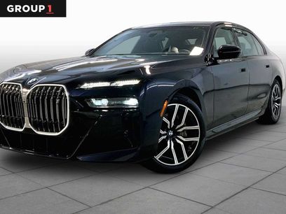 Used 2023 BMW i7 xDrive60 w/ Executive Package 2