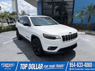 Used 2023 Jeep Cherokee Altitude Lux w/ Lux Elite Package AWD/4WD video 2