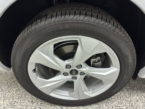 Used 2024 Audi Q5 2.0T Premium Plus image 17