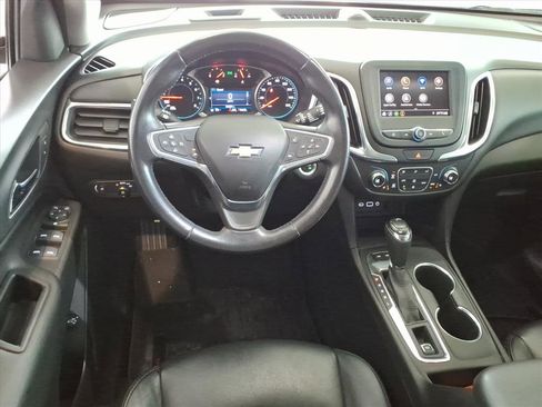 Used 2020 Chevrolet Equinox LT image 11