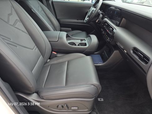 Certified 2026 Hyundai Palisade XRT Pro AWD/4WD image 13