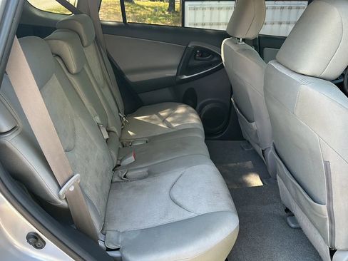 Used 2010 Toyota RAV4 2WD image 21