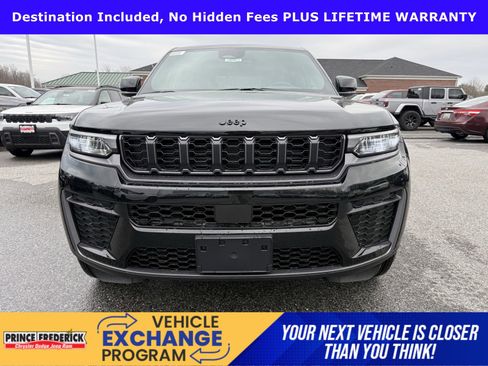 New 2026 Jeep Grand Cherokee Altitude AWD/4WD image 8