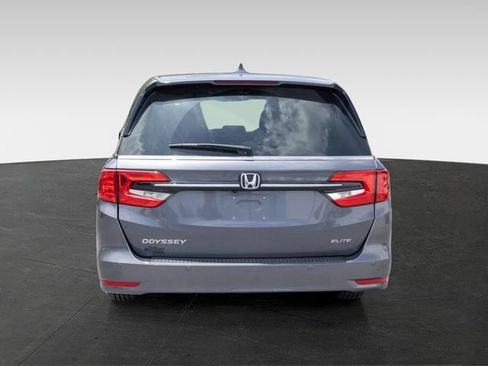 Used 2024 Honda Odyssey Elite image 6