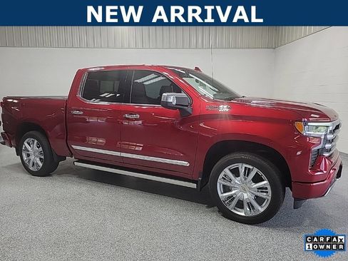Used 2025 Chevrolet Silverado 1500 High Country AWD/4WD image 1
