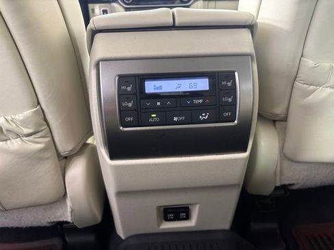 Used 2023 Lexus GX 460 Premium AWD/4WD image 26