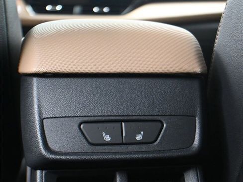 Used 2026 Chevrolet Equinox ACTIV w/ Convenience Package III image 24