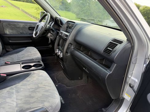Used 2004 Honda CR-V EX image 25