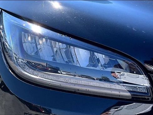 Used 2022 Lincoln Corsair FWD image 28