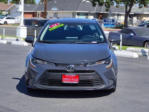 Used 2024 Toyota Corolla LE FWD image 2