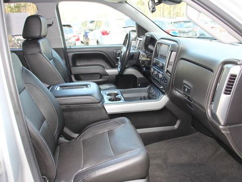 Used 2017 Chevrolet Silverado 1500 LTZ Z71 w/ LTZ Plus Package AWD/4WD image 41