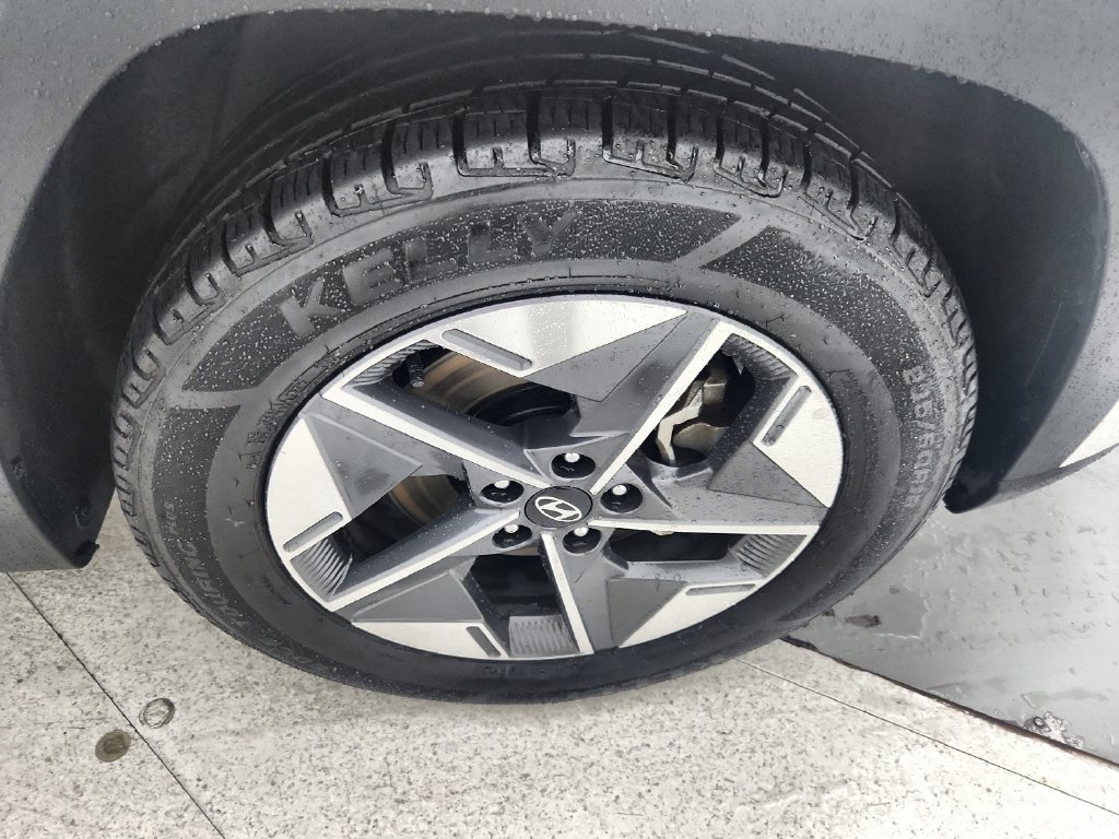 Used 2025 Hyundai Tucson SEL FWD image 34