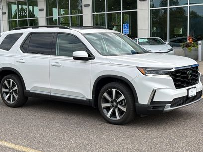 Certified 2025 Honda Pilot Touring