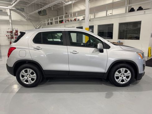 Used 2016 Chevrolet Trax LS image 8