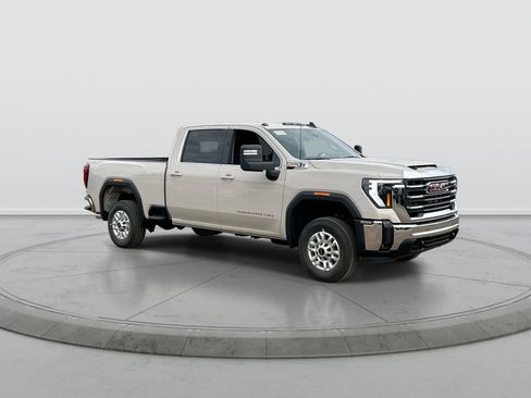 New 2026 GMC Sierra 2500 SLE AWD/4WD image 2