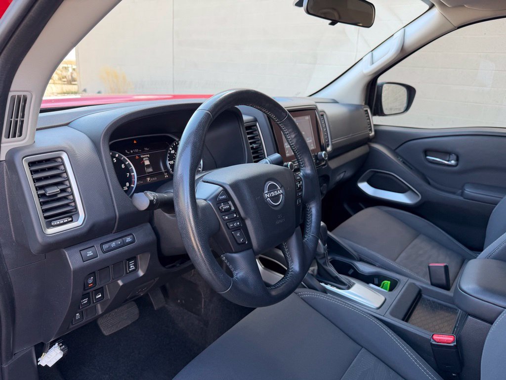 Used 2022 Nissan Frontier SV AWD/4WD image 21