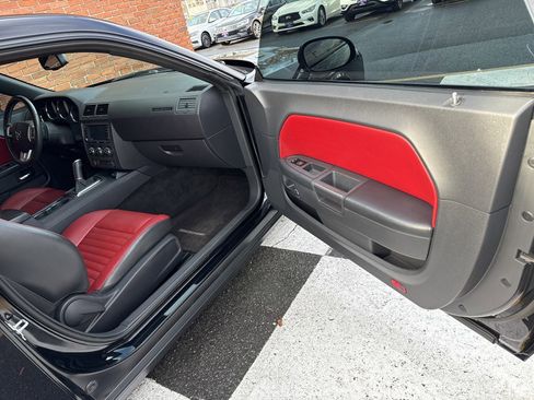 Used 2013 Dodge Challenger R/T Plus image 23