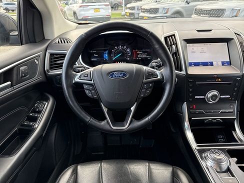 Used 2019 Ford Edge Titanium w/ Cold Weather Package image 20