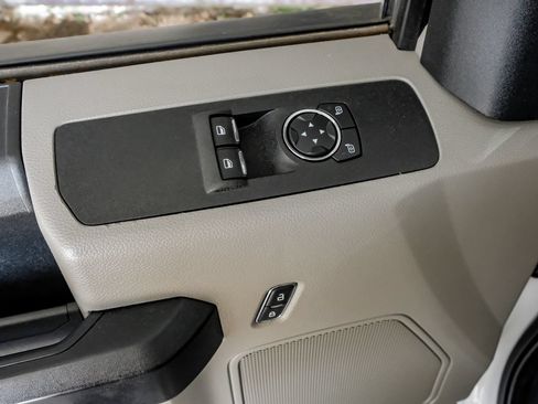 Used 2021 Ford F250 XL w/ Power Equipment Group AWD/4WD image 33