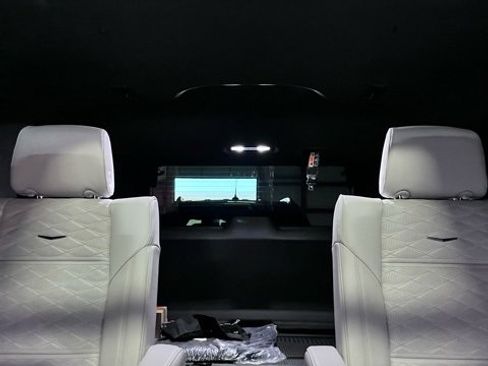 Used 2026 Cadillac Escalade Platinum Sport w/ LPO, ONYX Package image 16