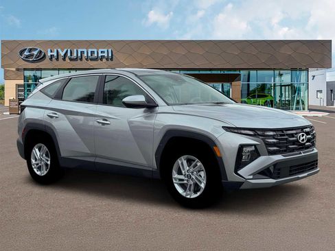 New 2026 Hyundai Tucson SE FWD image 10